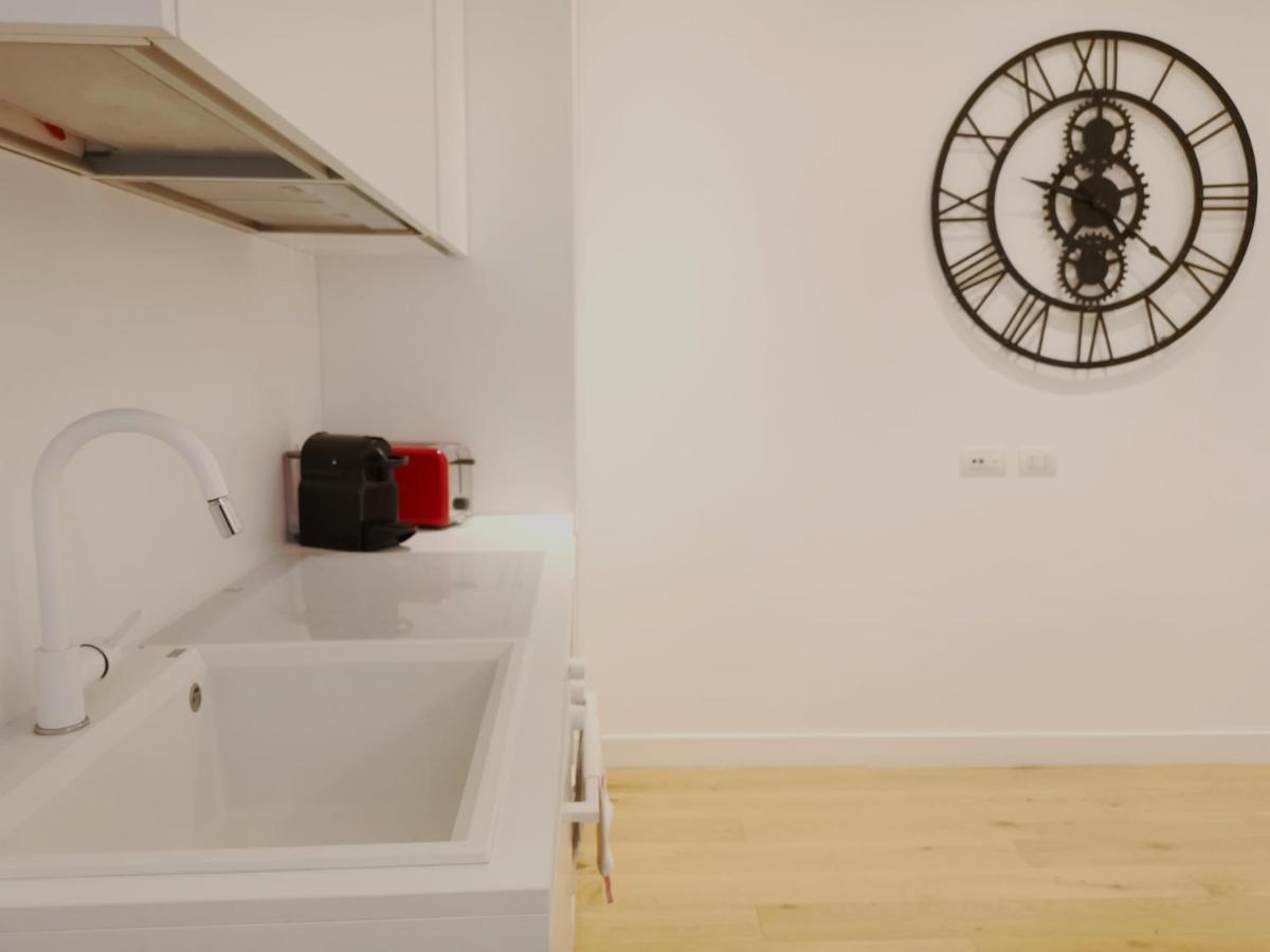 Casa Meltemi Apartment Bari Bagian luar foto