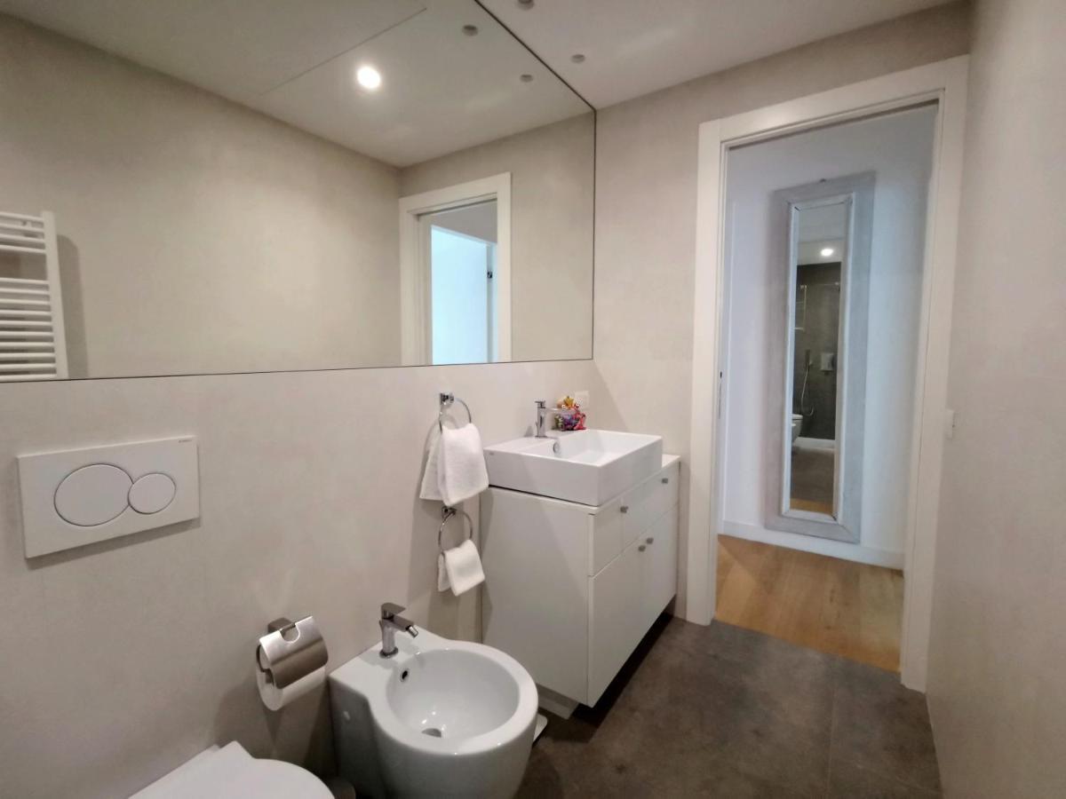 Casa Meltemi Apartment Bari Bagian luar foto