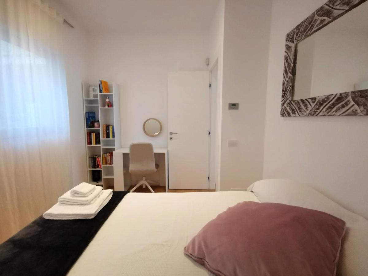 Casa Meltemi Apartment Bari Bagian luar foto
