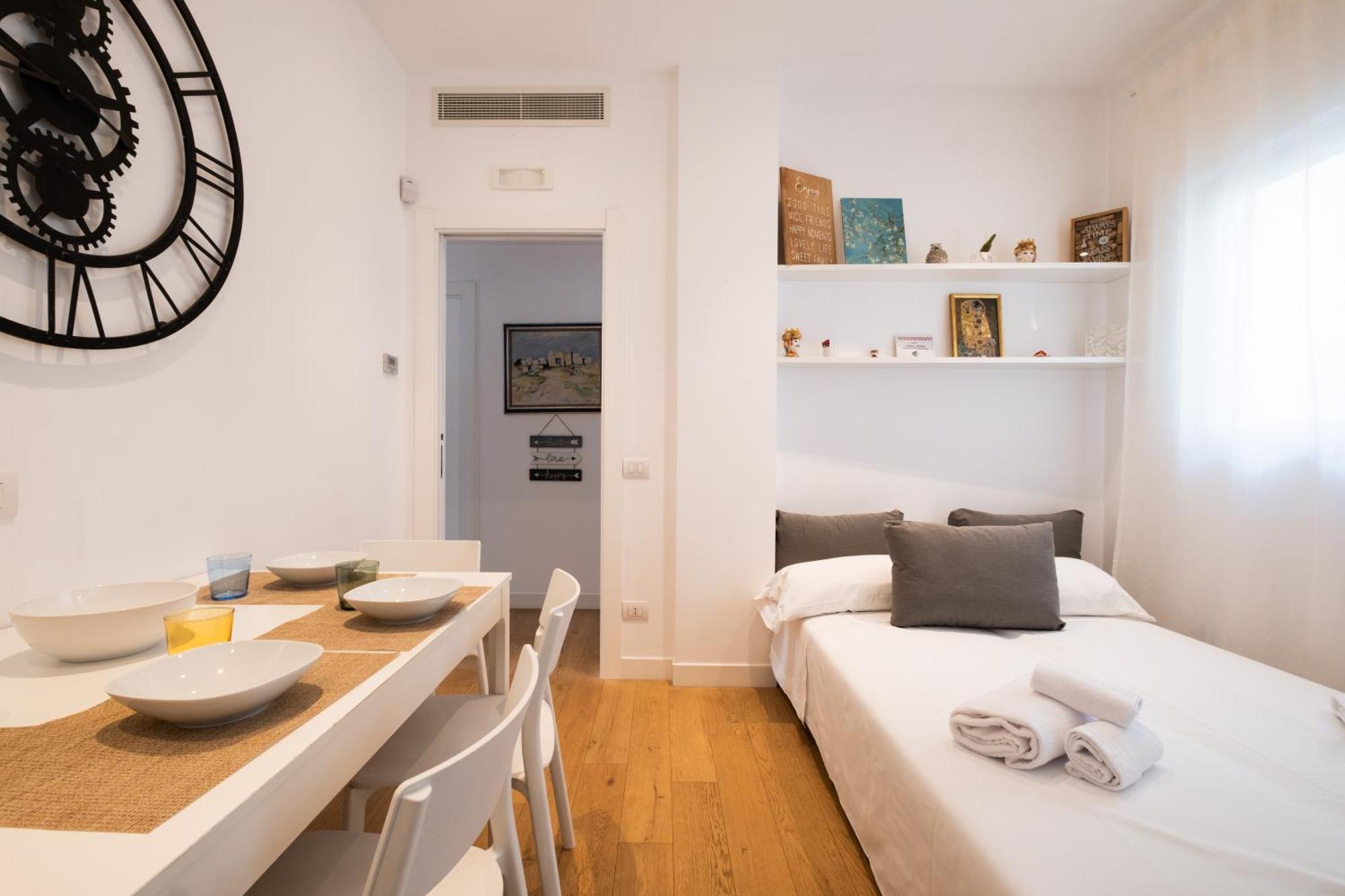 Casa Meltemi Apartment Bari Bagian luar foto